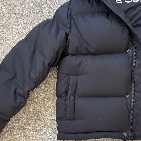 Aritzia Super Puff Shorty Black - Picture 2 of 11